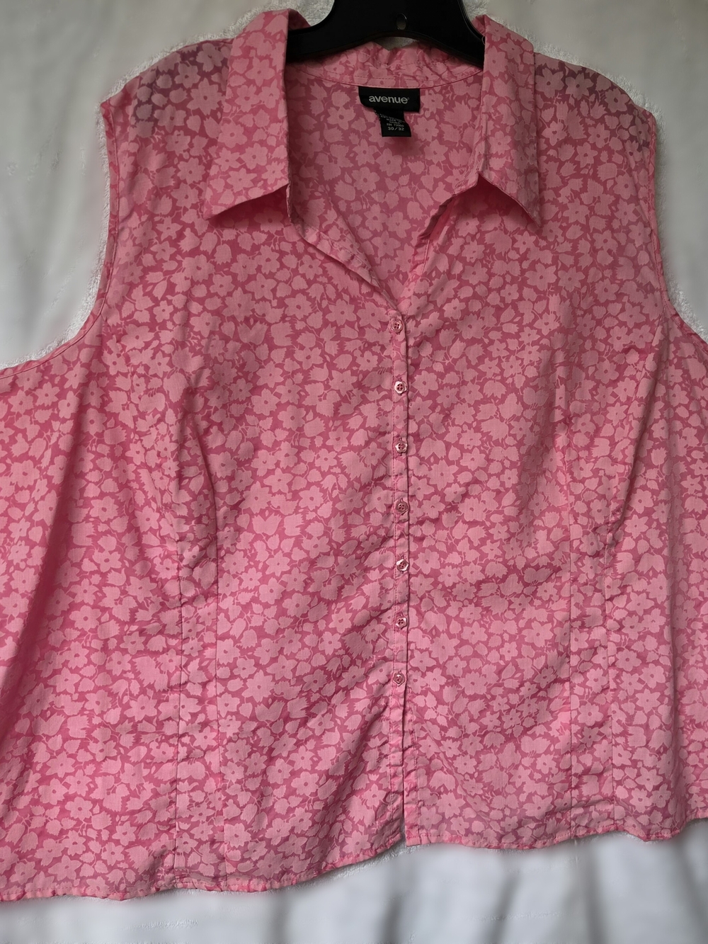 Avenue Pink Floral Button-Down Sleeveless Shirt
